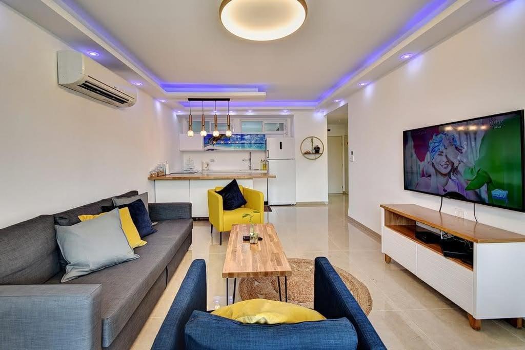 Achziv Sea & Sun Apartamento Gesher HaZiv Exterior foto