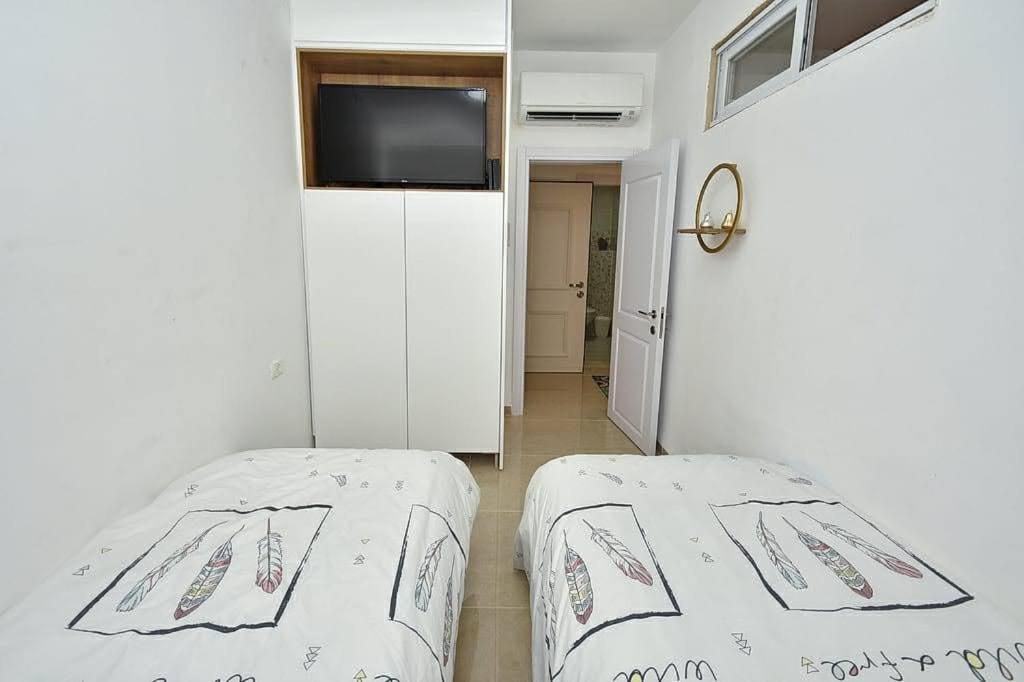 Achziv Sea & Sun Apartamento Gesher HaZiv Exterior foto