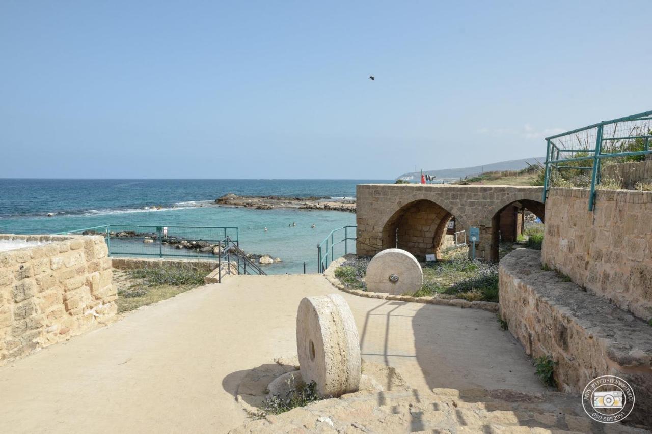 Achziv Sea & Sun Apartamento Gesher HaZiv Exterior foto